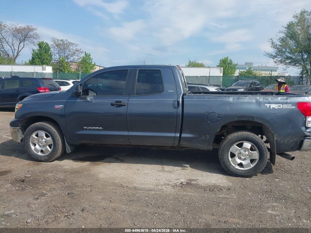 Toyota Tundra Grade 5.7l V8