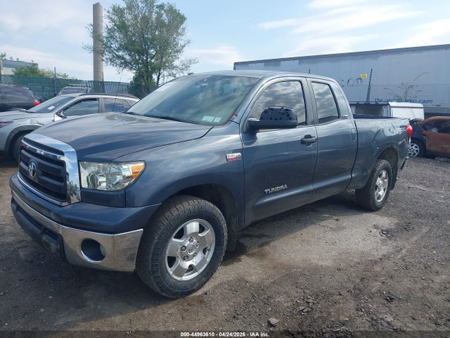 Toyota Tundra Grade 5.7l V8