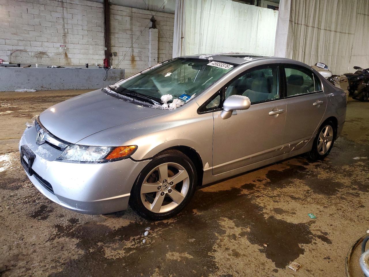 Salvage Honda Civic Image