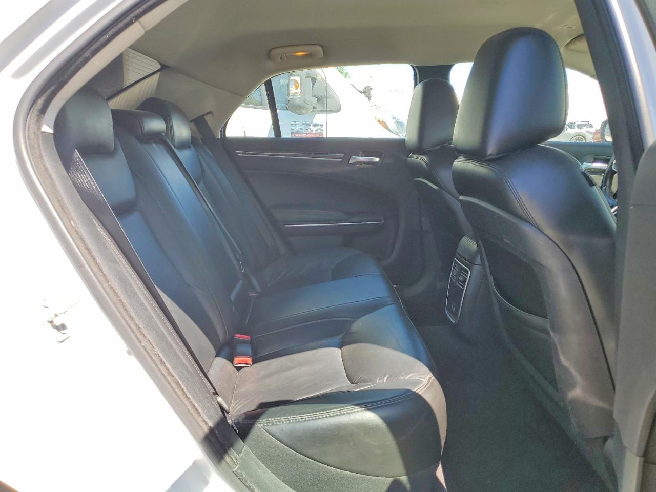 Chrysler 300 Limited