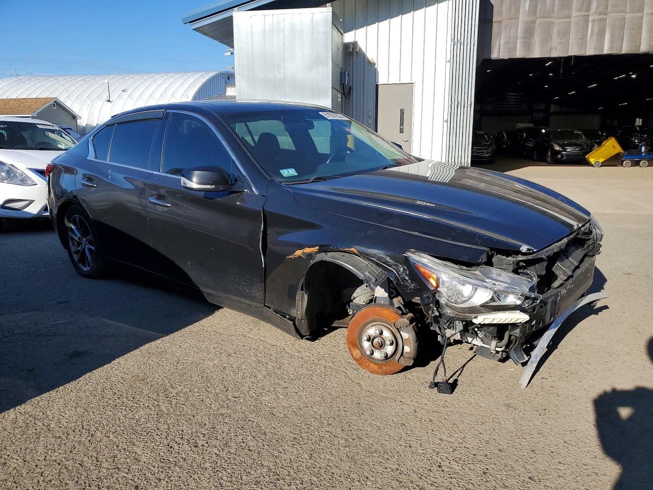 INFINITI Q50 Base