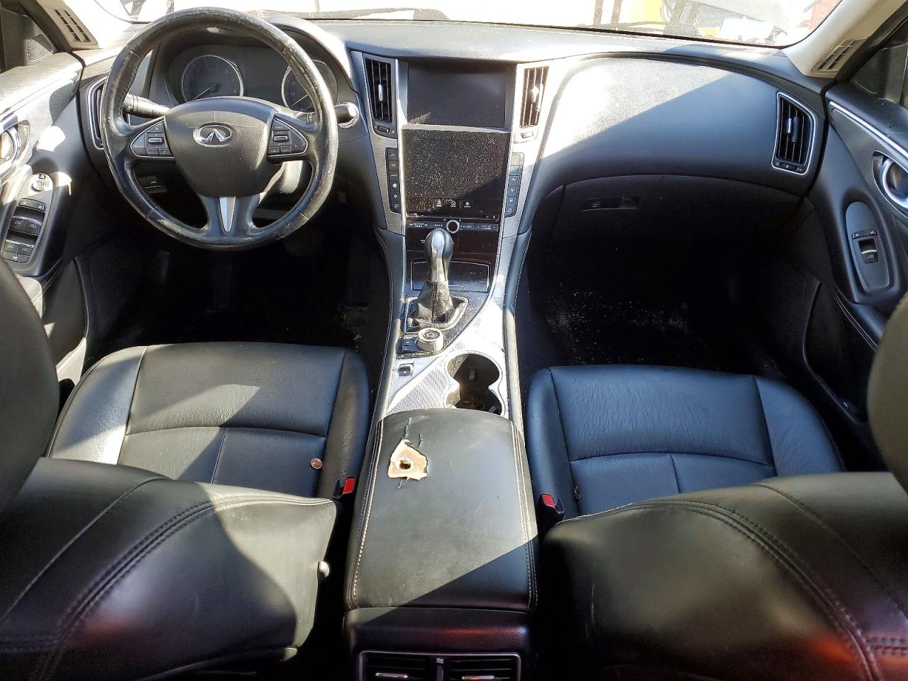 INFINITI Q50 Base