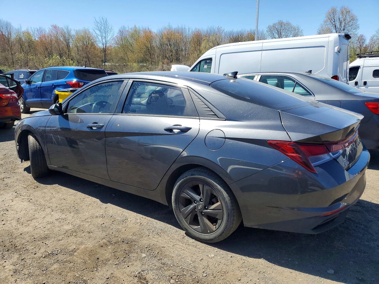 Hyundai ELANTRA Sel