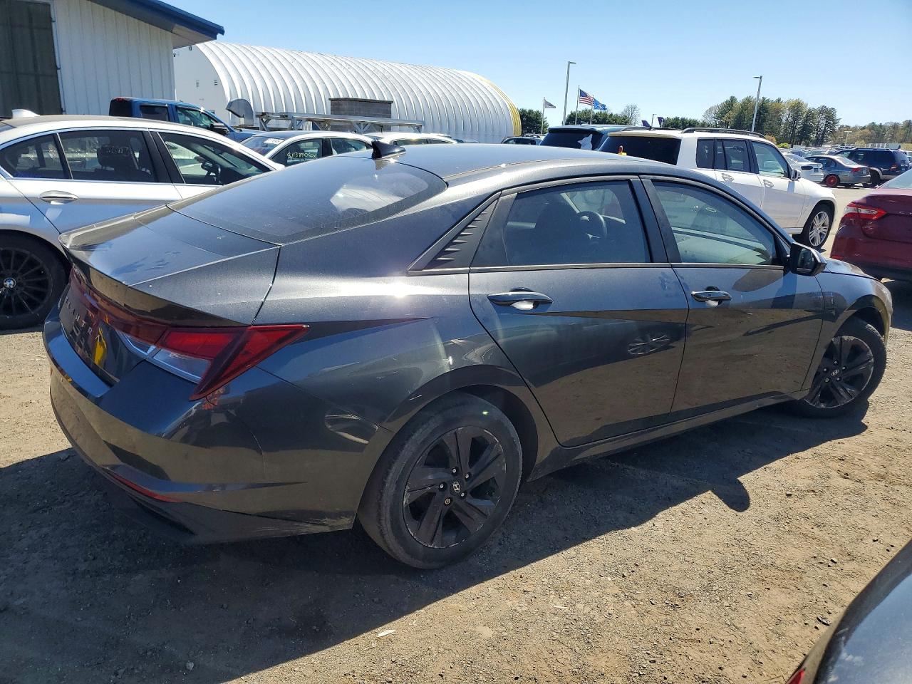 Hyundai ELANTRA Sel