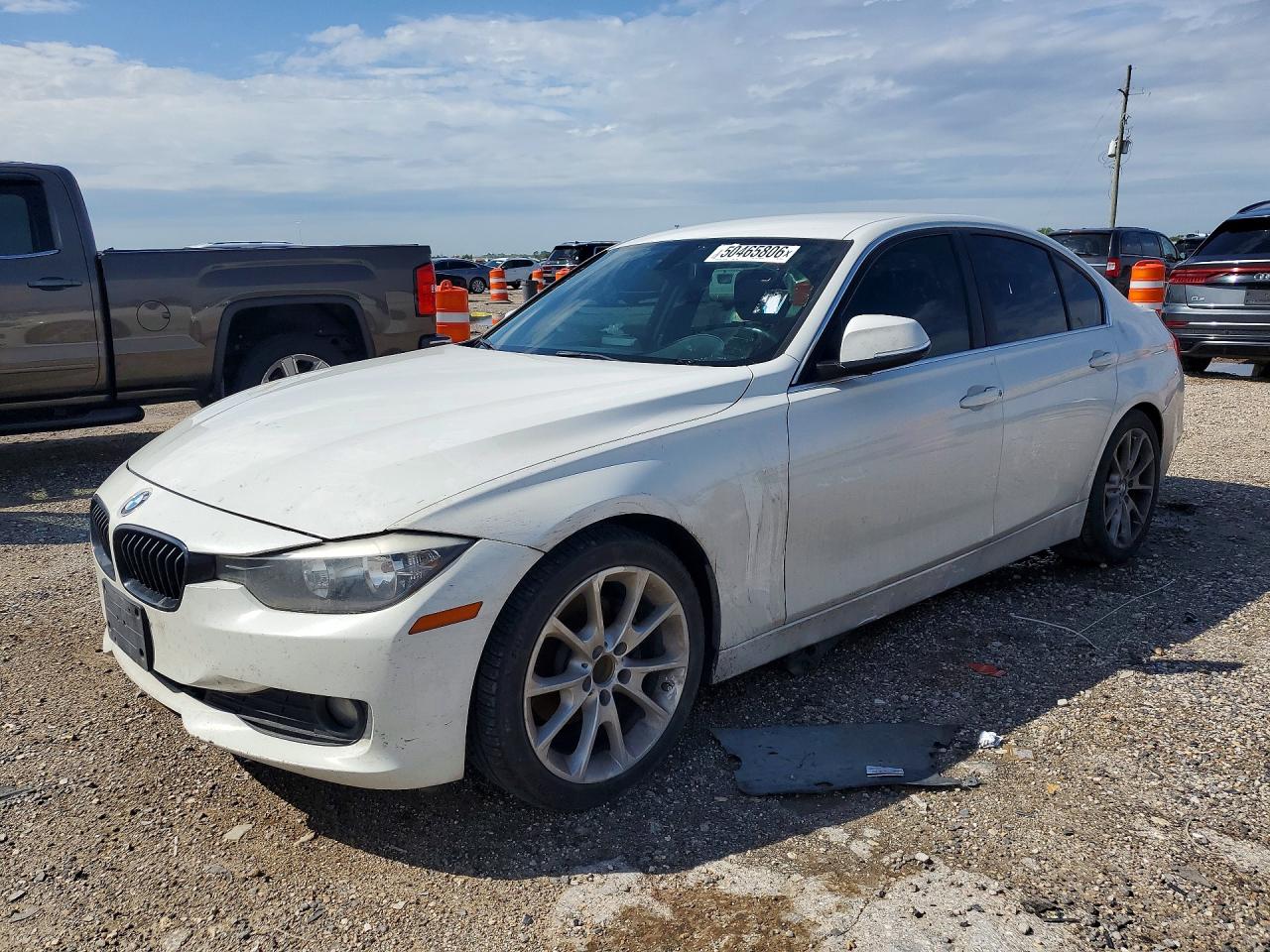 Salvage BMW 3 Series Image