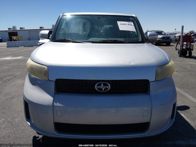 Scion xB