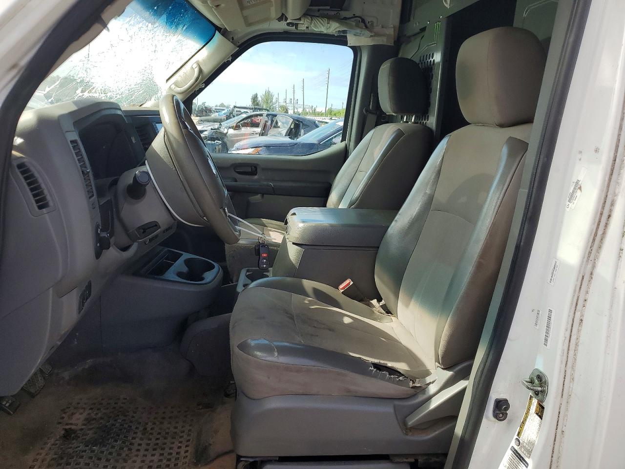 Nissan Nv 2500 Hd Sl