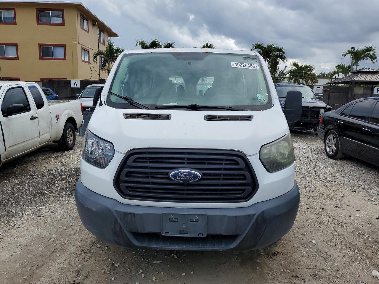 Ford Transit T-350