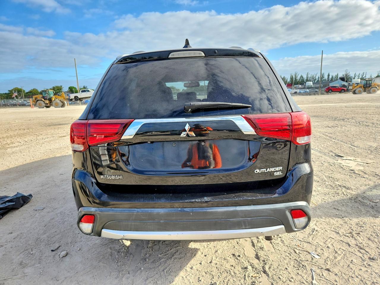 Mitsubishi Outlander Se