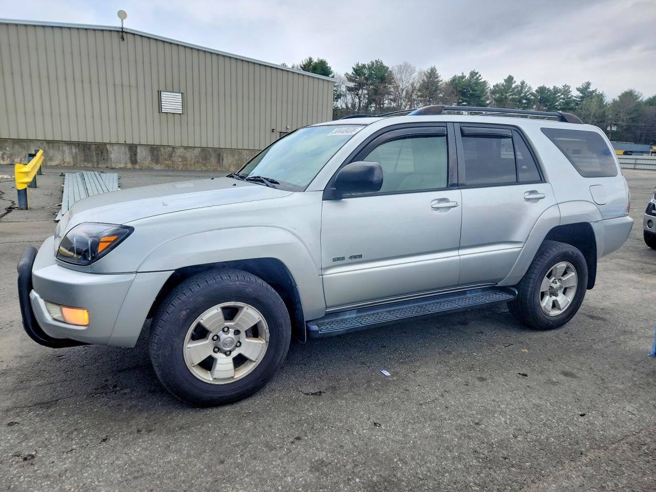 Salvage Toyota 4Runner Image