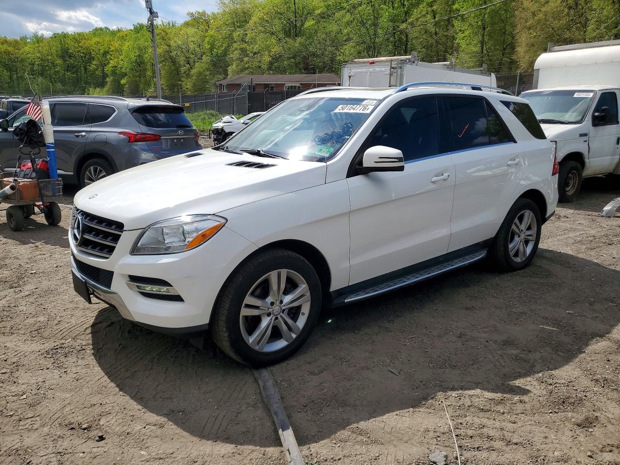 Salvage Mercedes-Benz M-Class Image