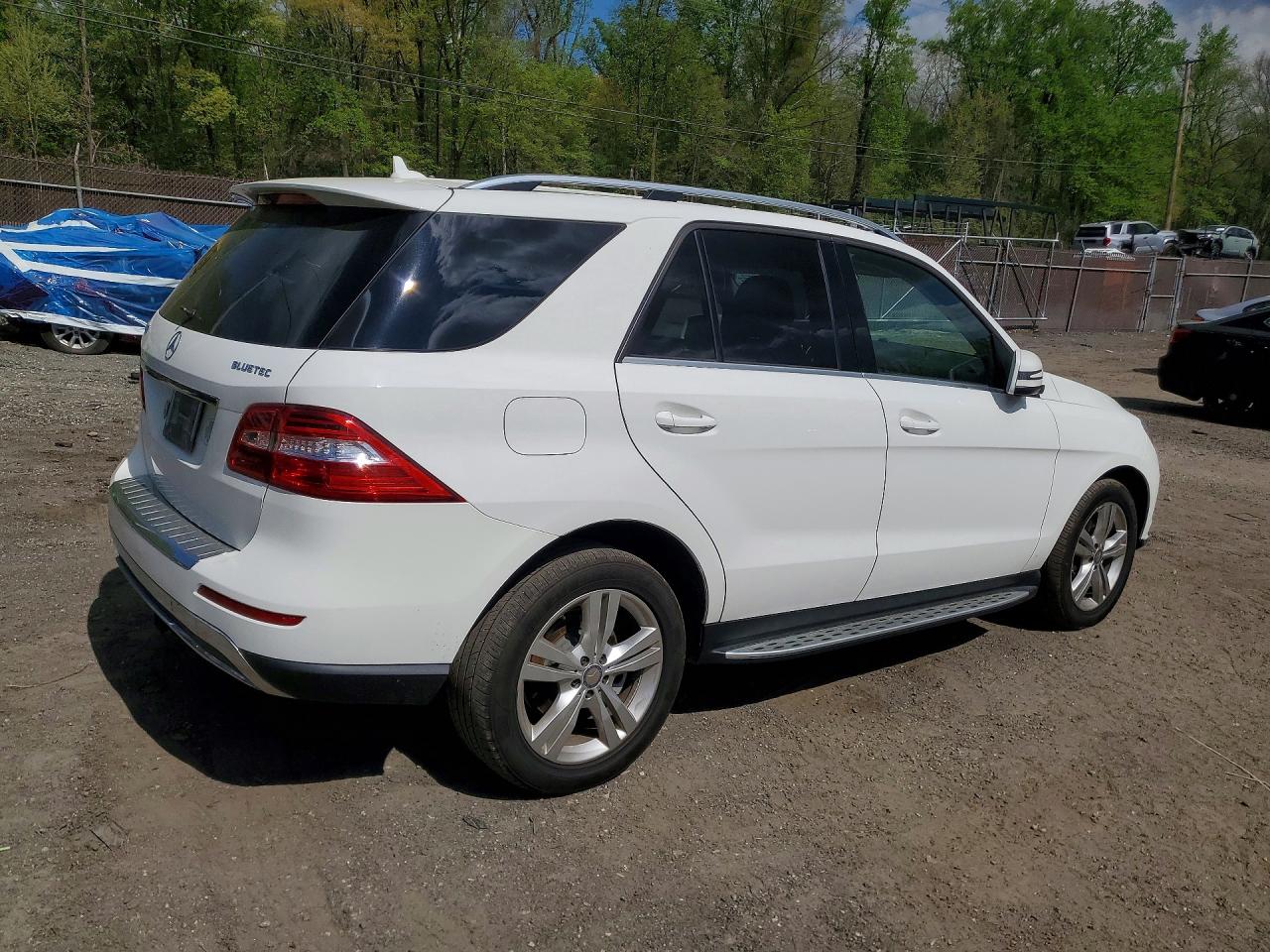 Mercedes-Benz M-Class 250 Bluetec