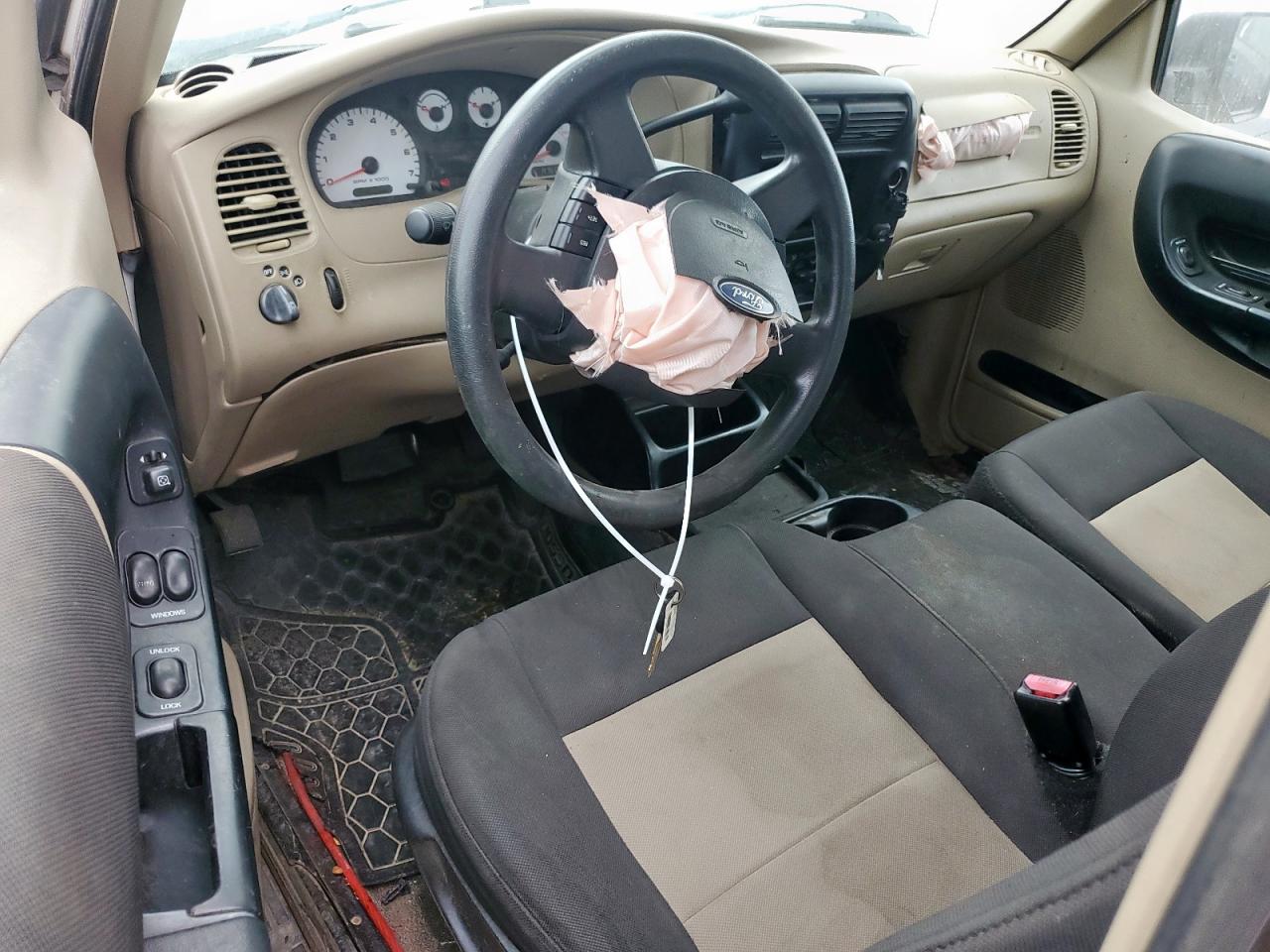 Ford Ranger Super Cab