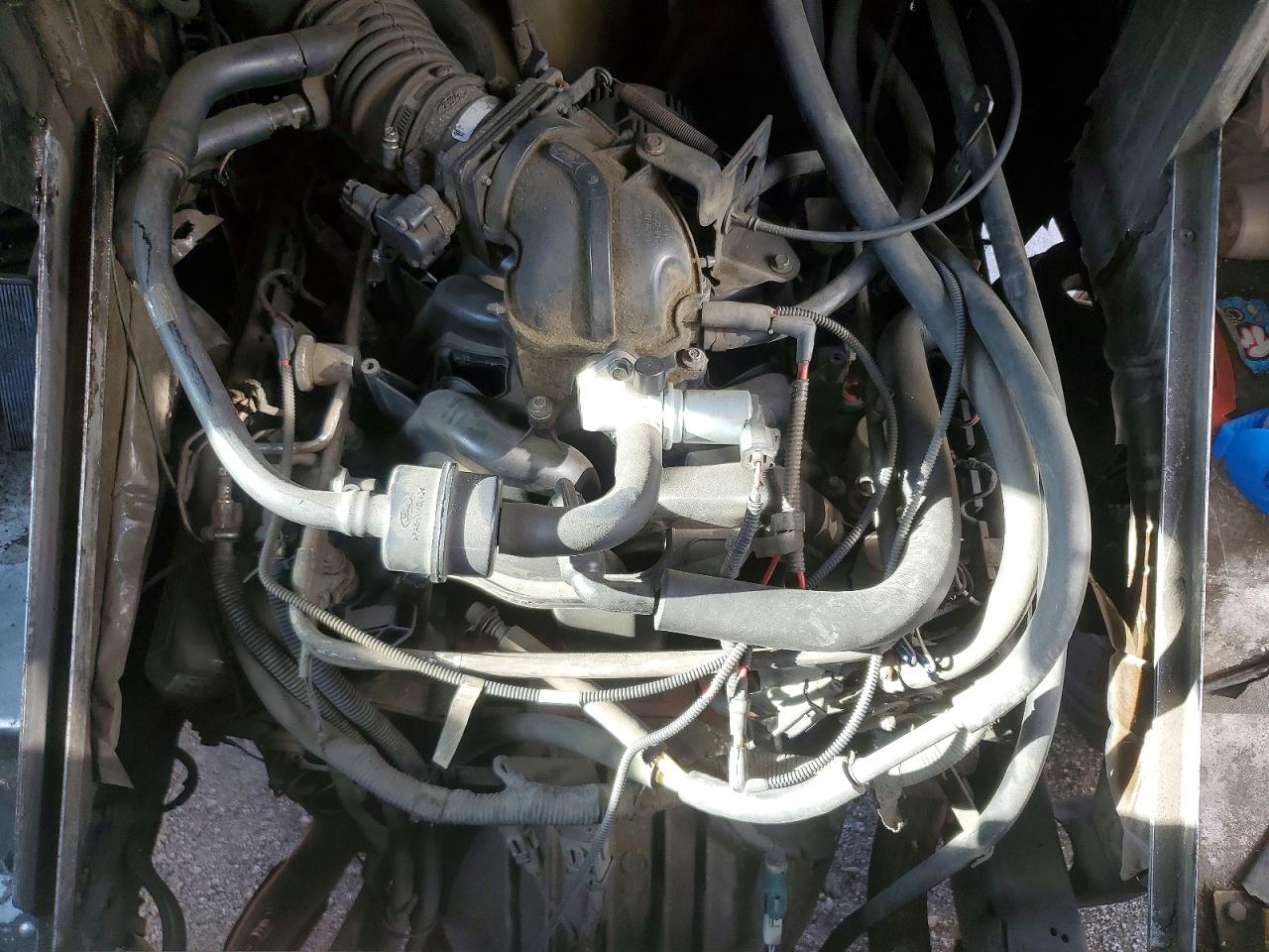 Ford Econoline E350 Super Duty Van