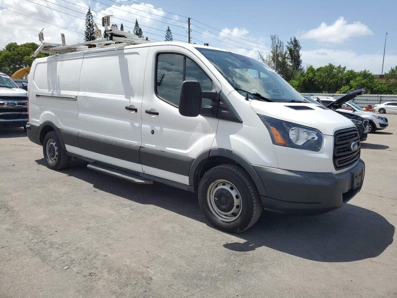 Ford Transit T-150