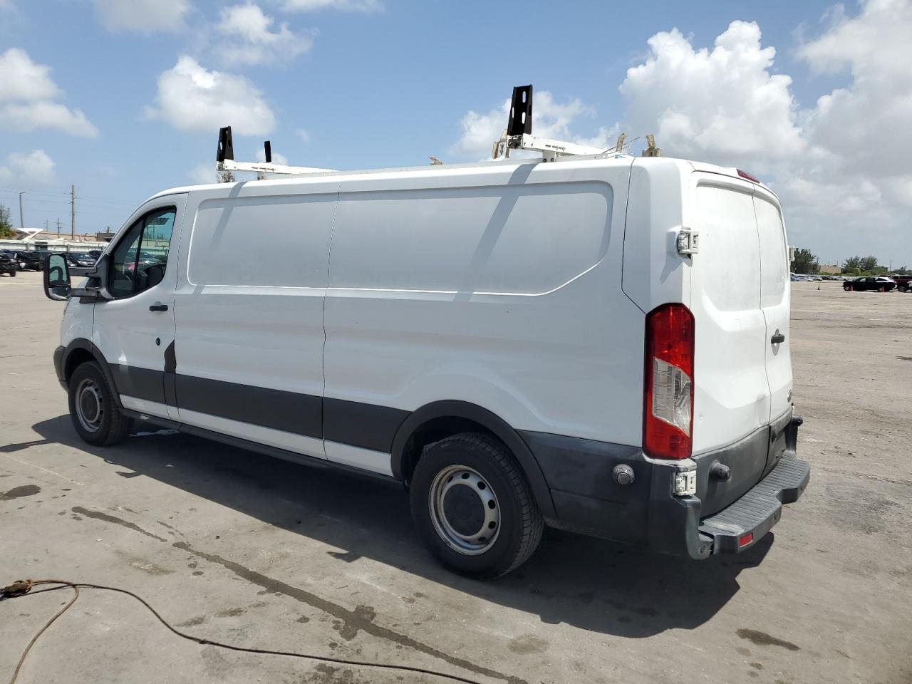 Ford Transit T-150