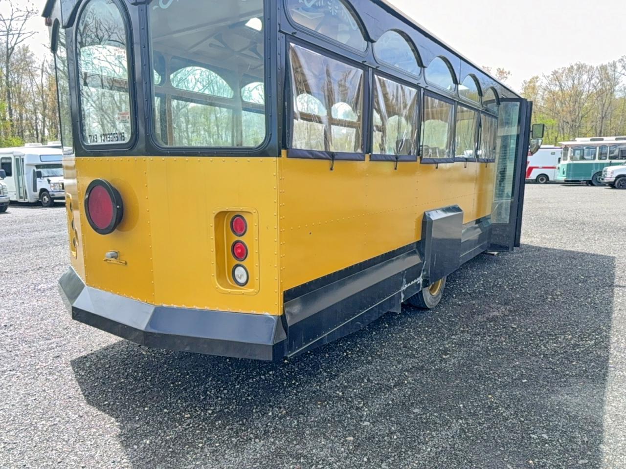 Freightliner Chassis M Line Shuttle Bus