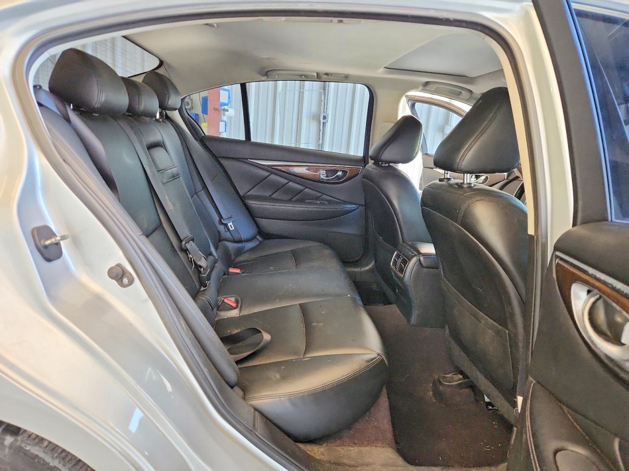 INFINITI Q50 3.0t L 3.0t Luxe
