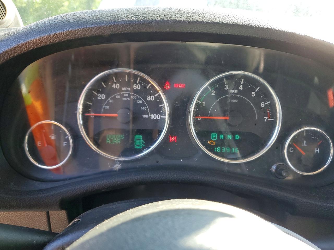 Jeep Wrangler Sahara