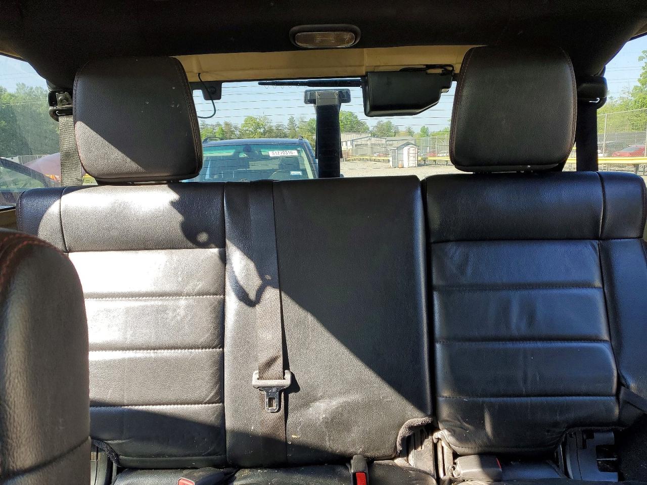 Jeep Wrangler Sahara