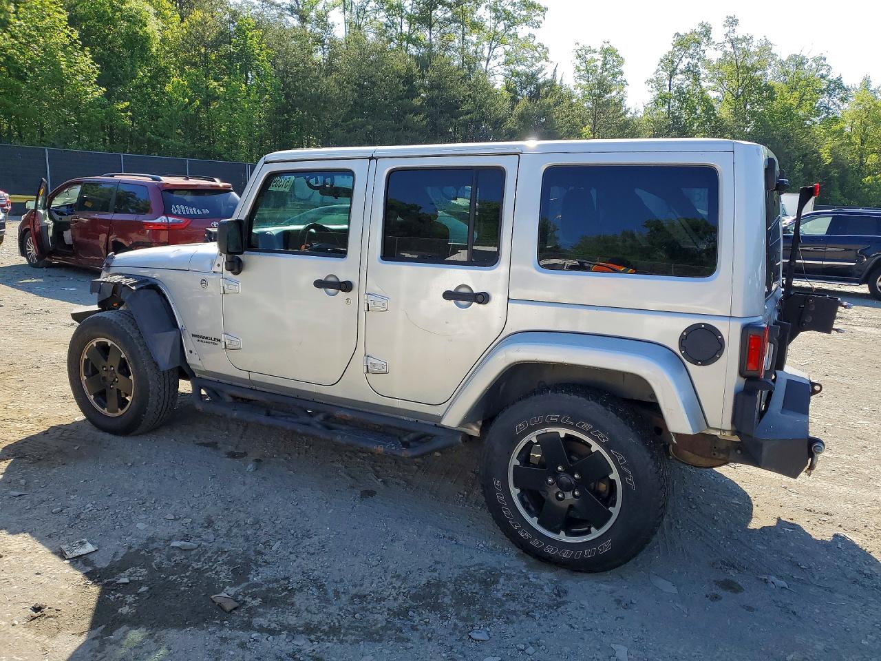 Jeep Wrangler Sahara