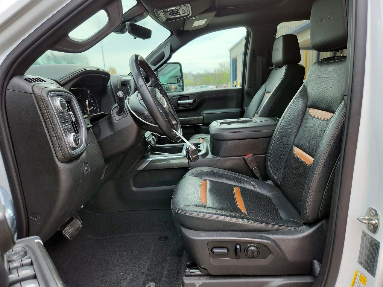 GMC Sierra K2500 At4