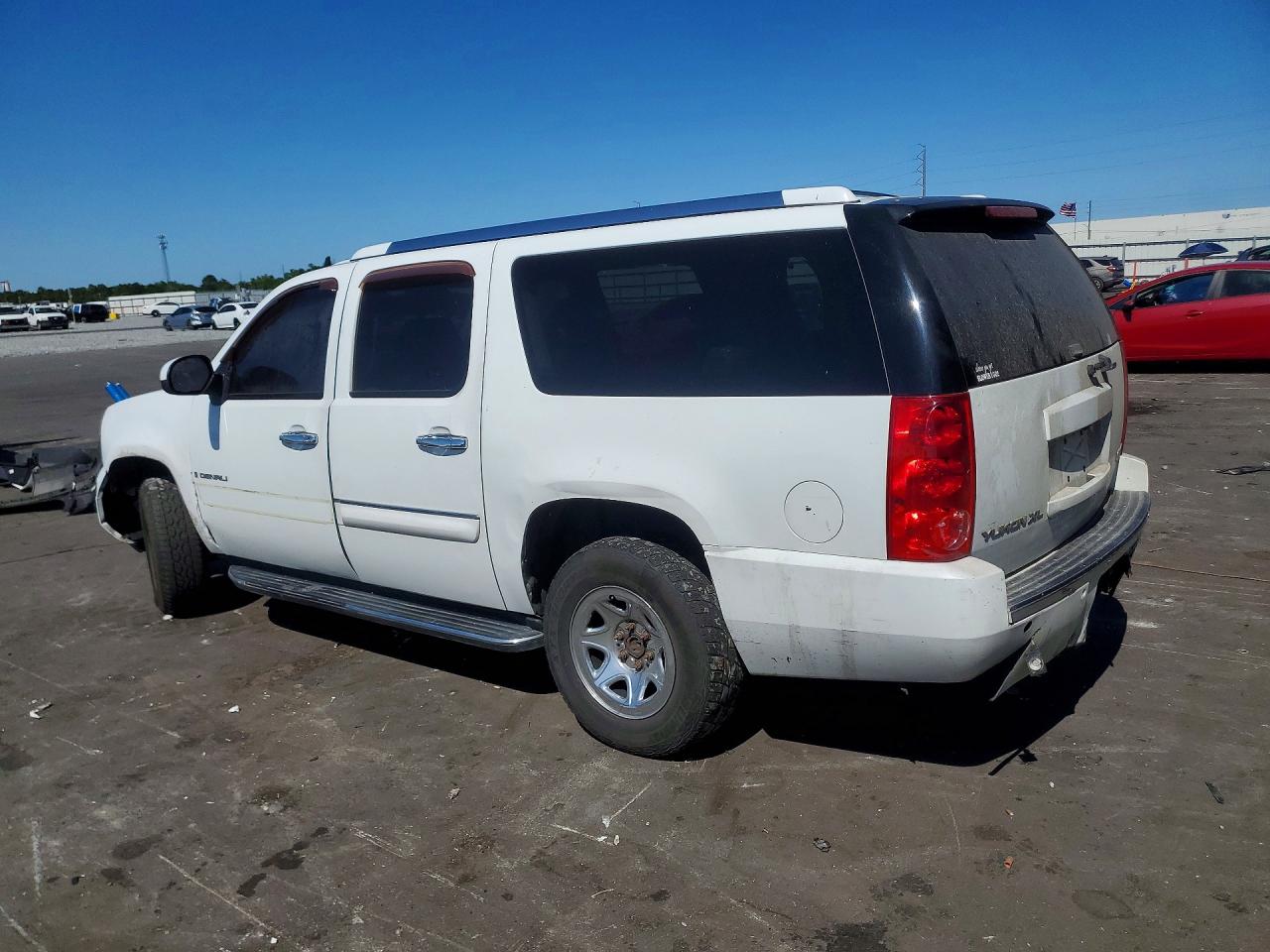 GMC Yukon Denali