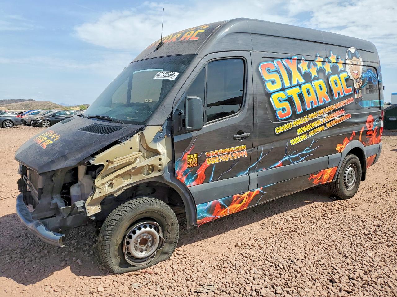Salvage Mercedes-Benz Sprinter Image