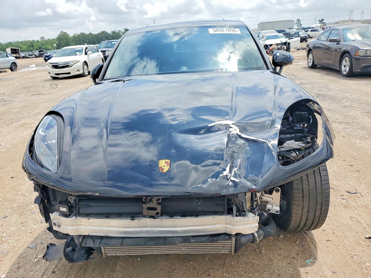 Porsche Macan Base