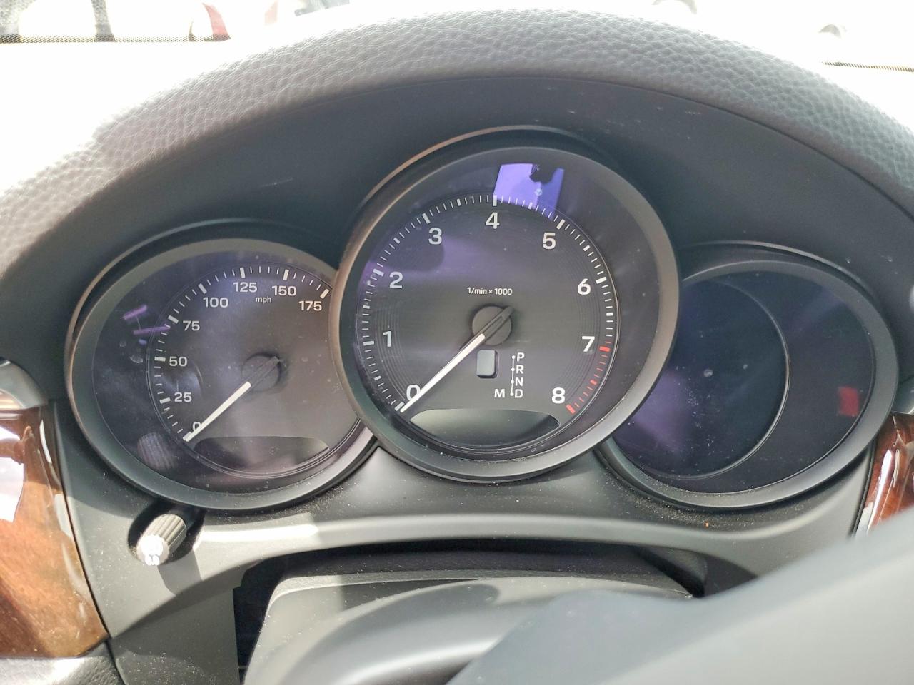 Porsche Macan Base