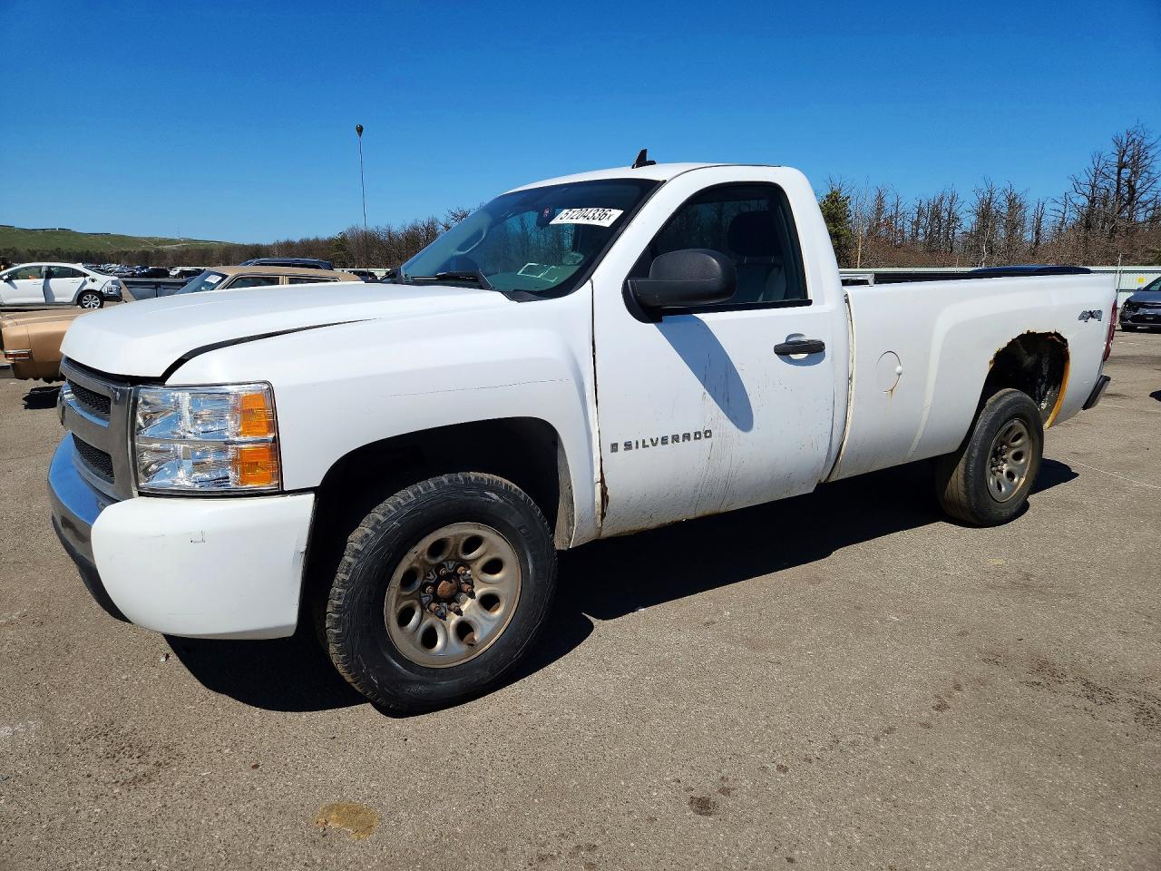 Salvage Chevrolet Silverado Image