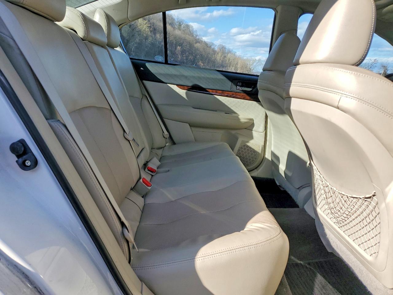 Subaru Legacy 2.5i Limited