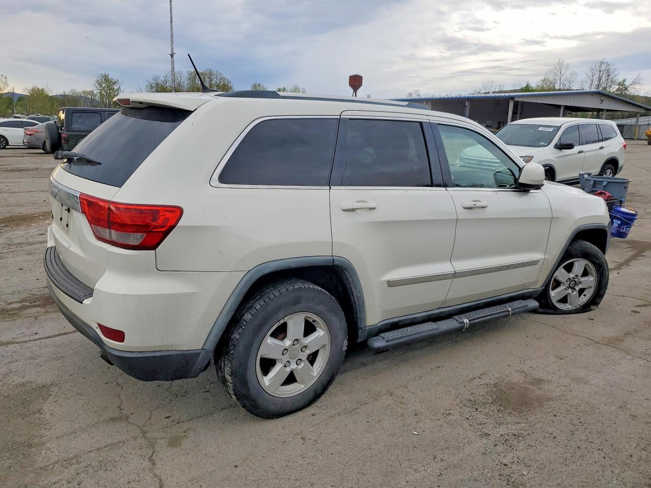 Jeep Cherokee Laredo