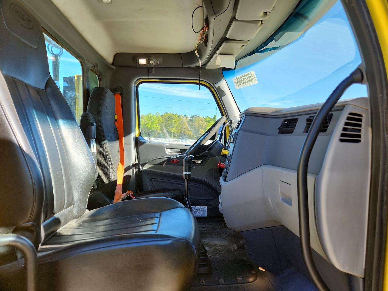 Peterbilt 579