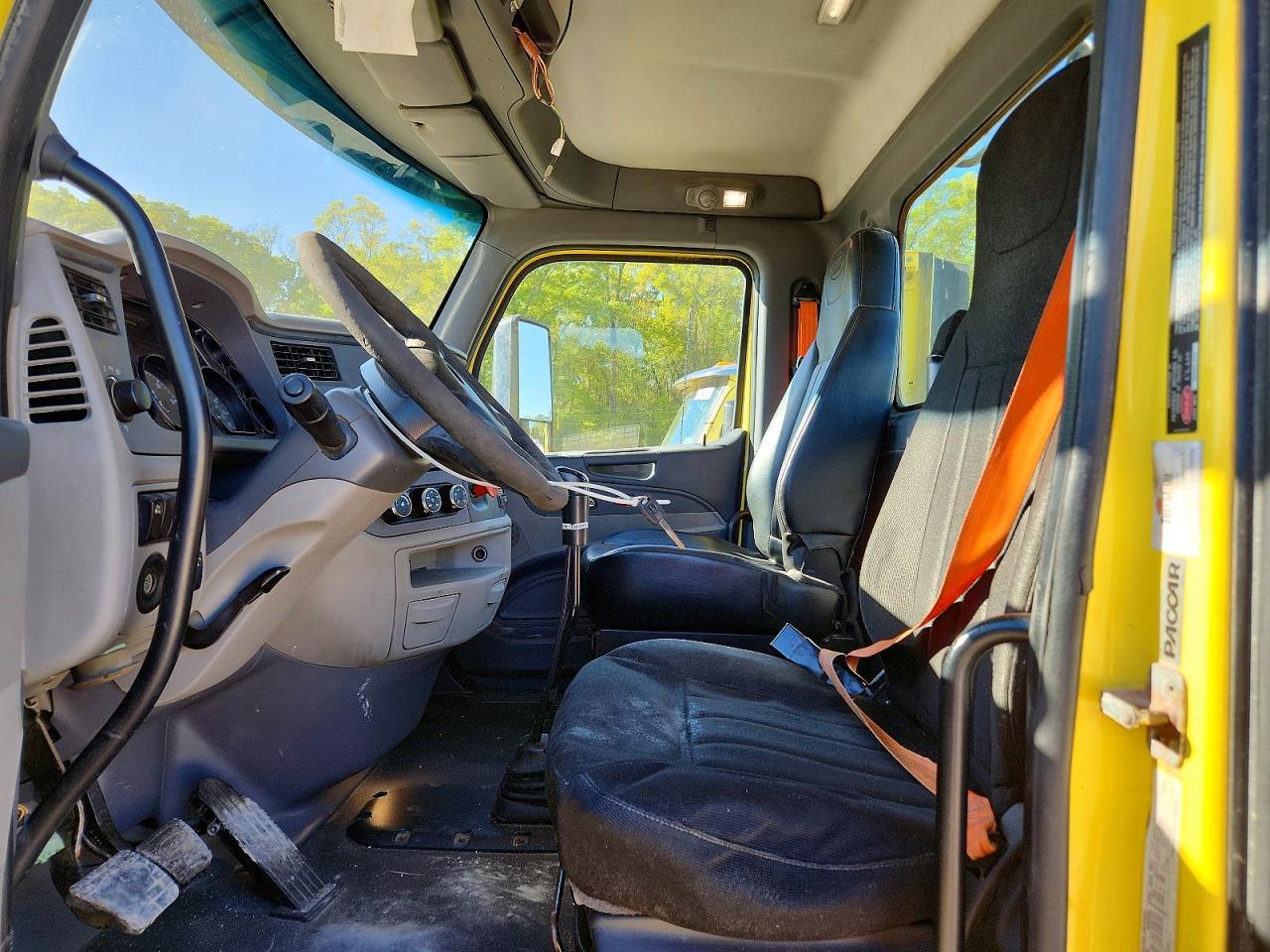 Peterbilt 579