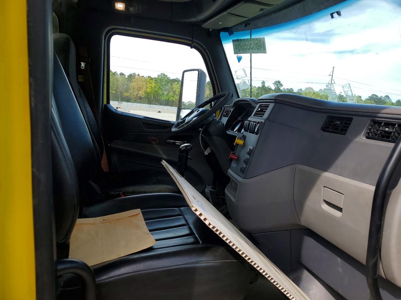 Peterbilt 579