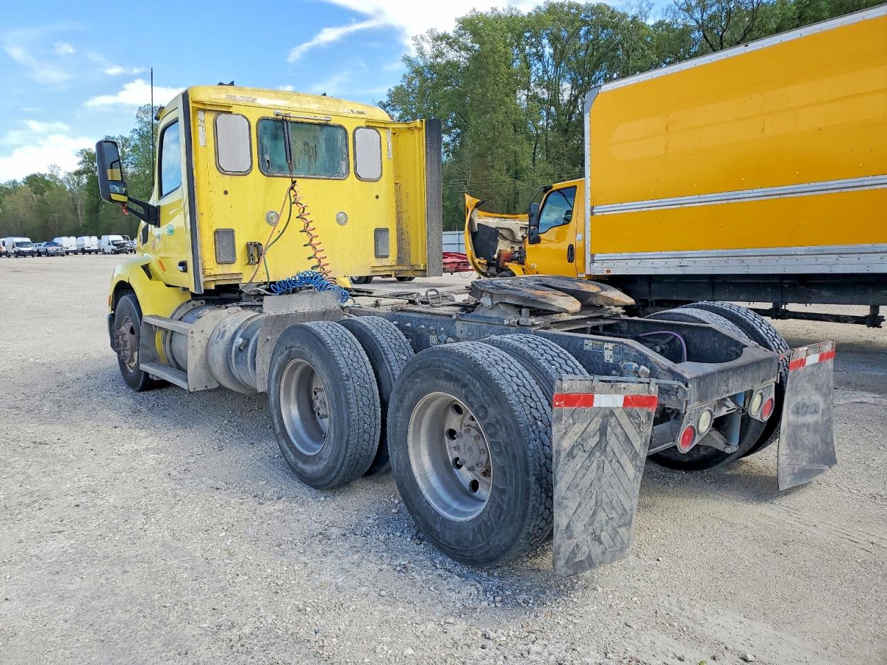 Peterbilt 579