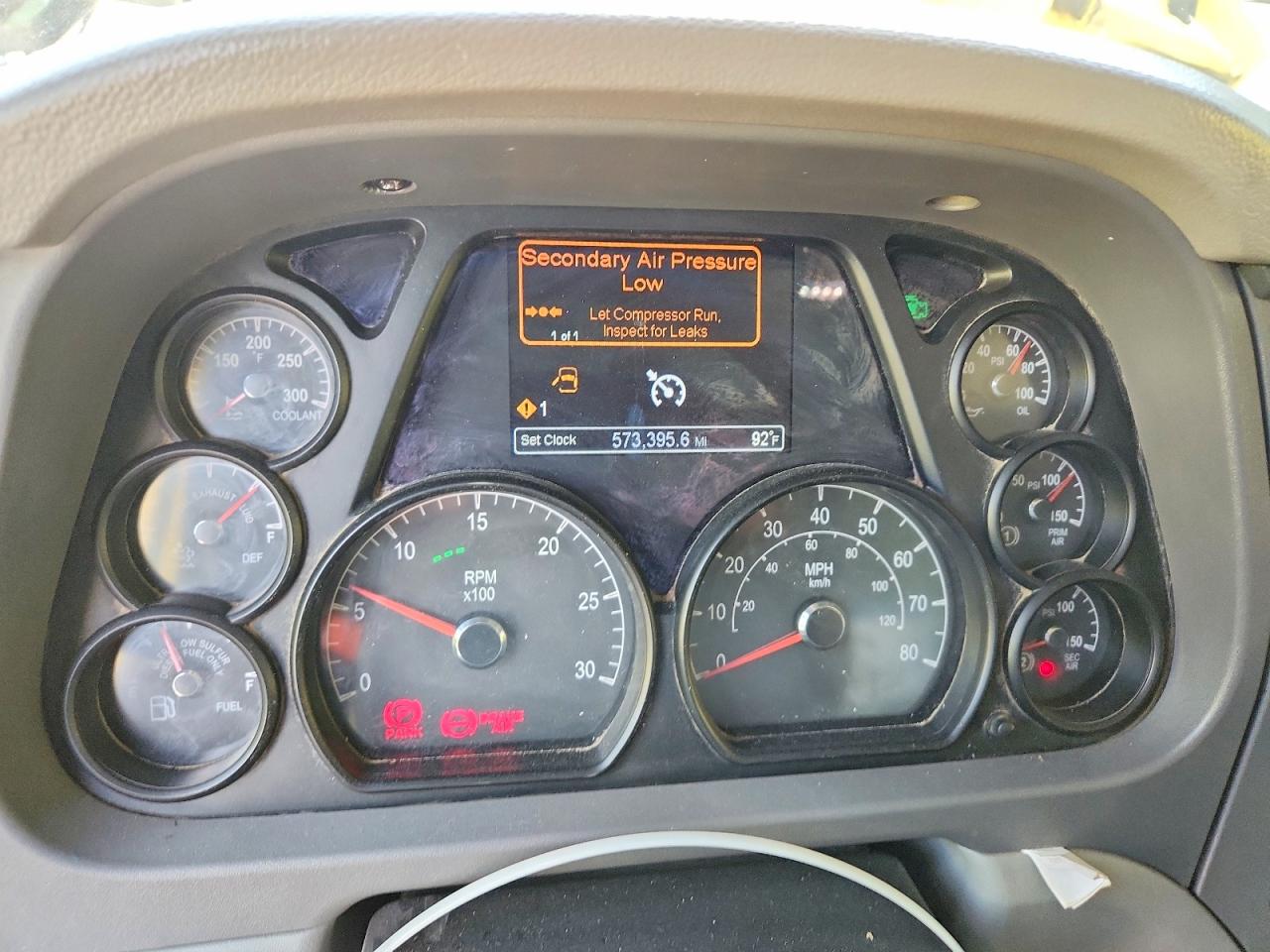 Peterbilt 579