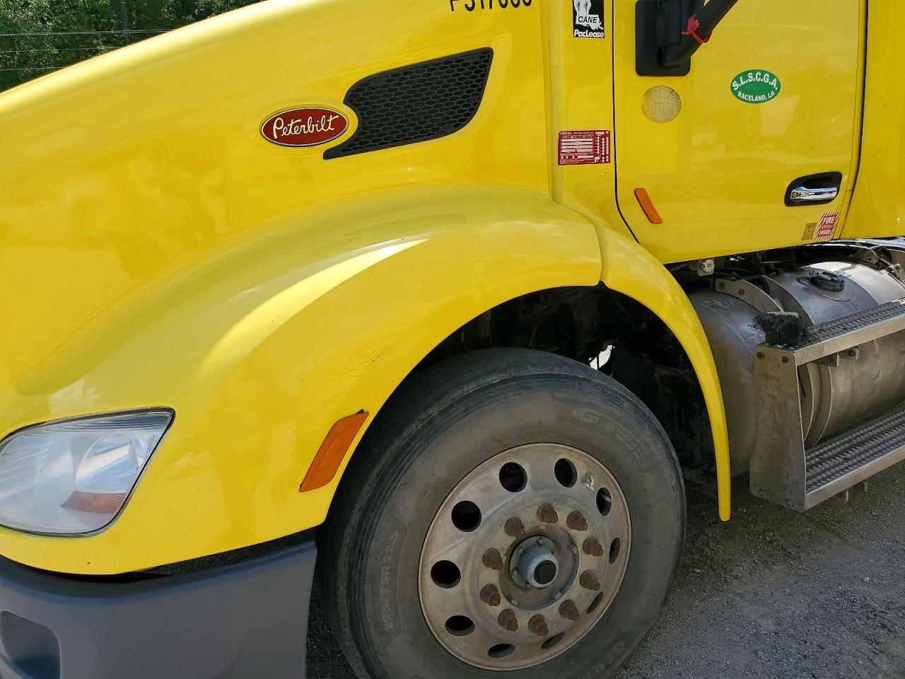 Peterbilt 579
