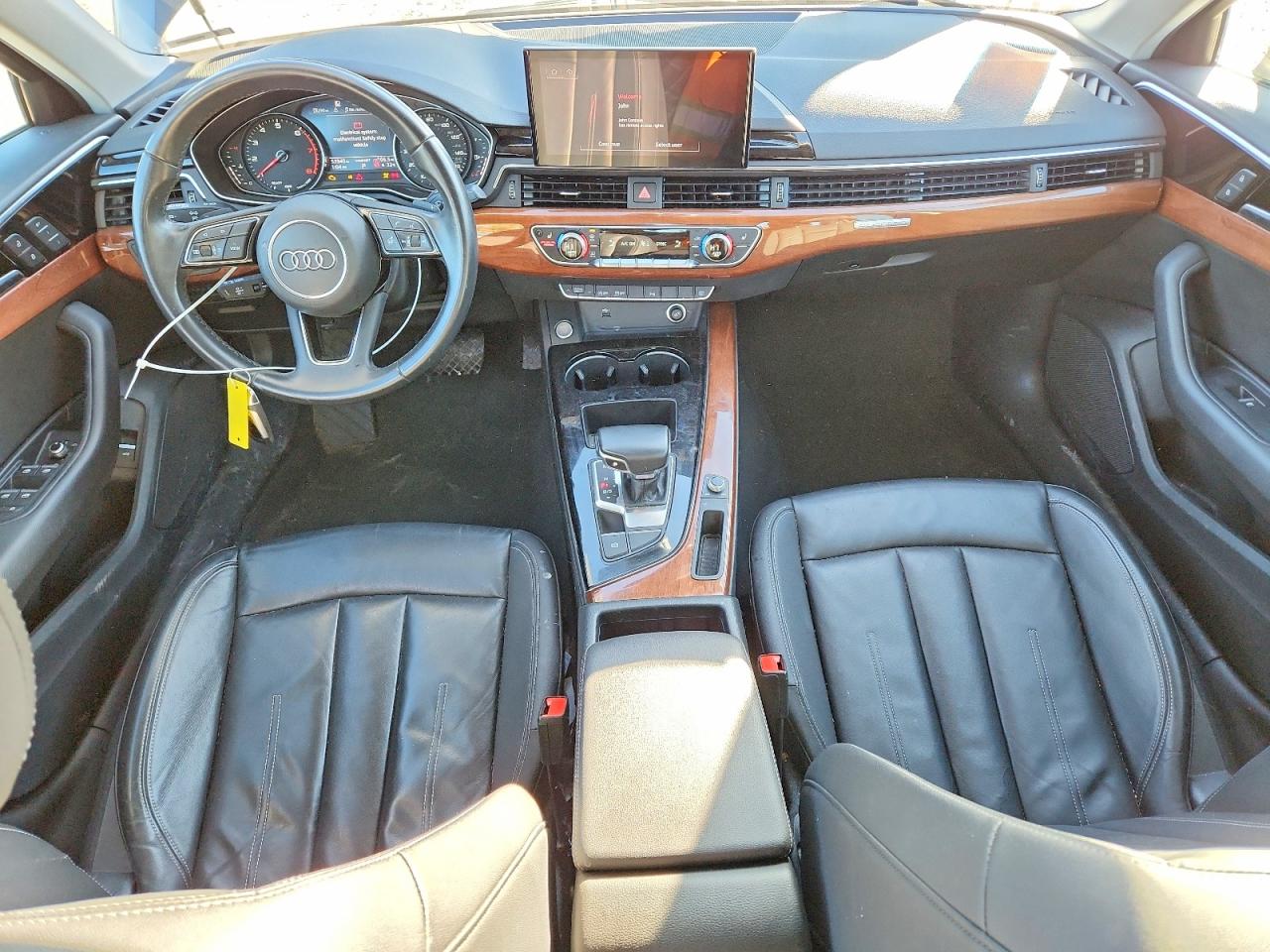 Audi A4 Premium 40