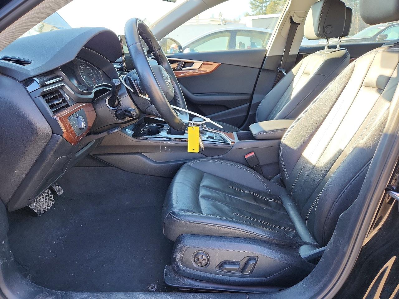 Audi A4 Premium 40