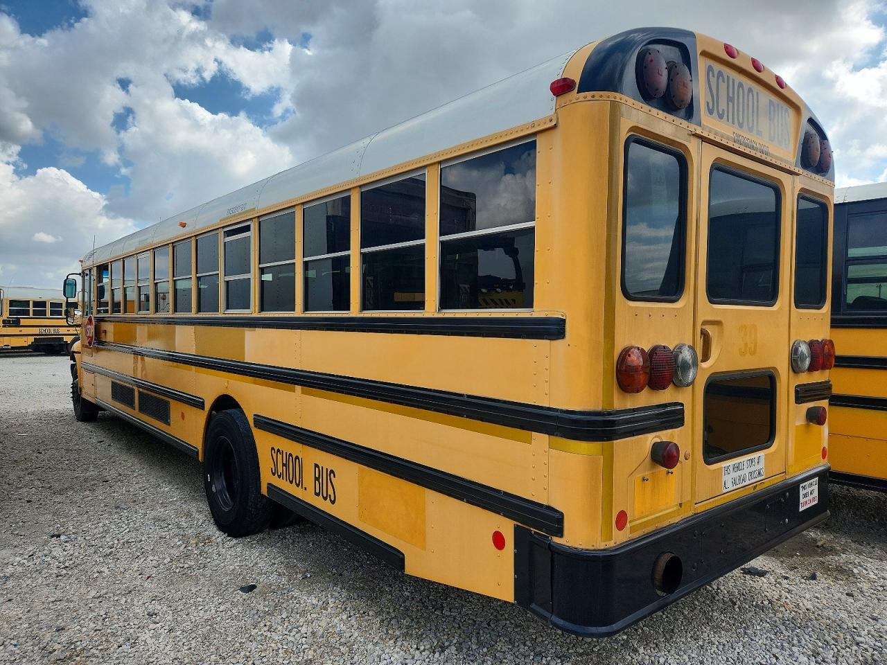 Ic Corporation Bus