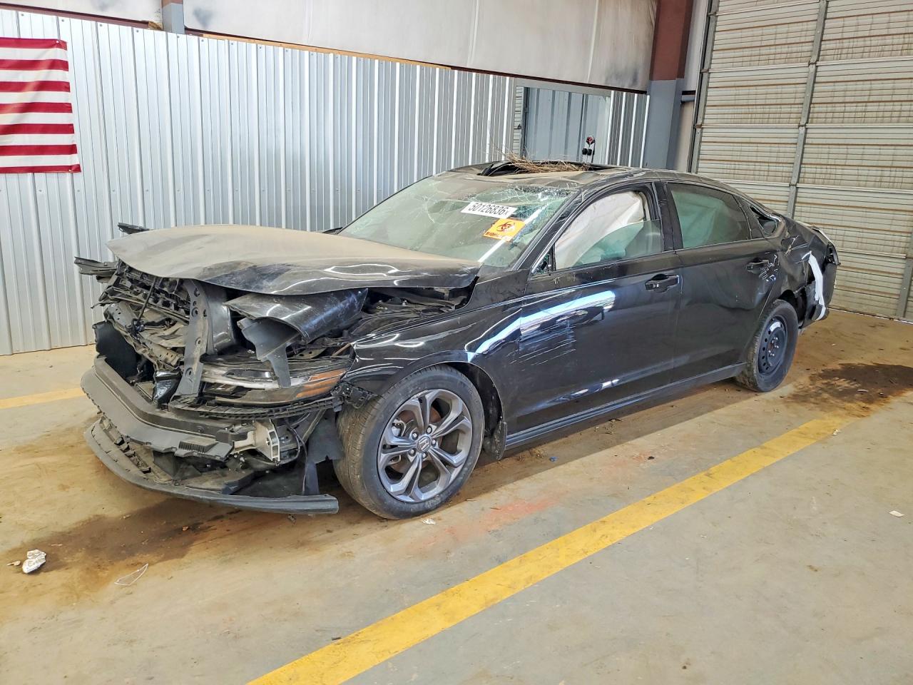 Salvage Honda Accord Image