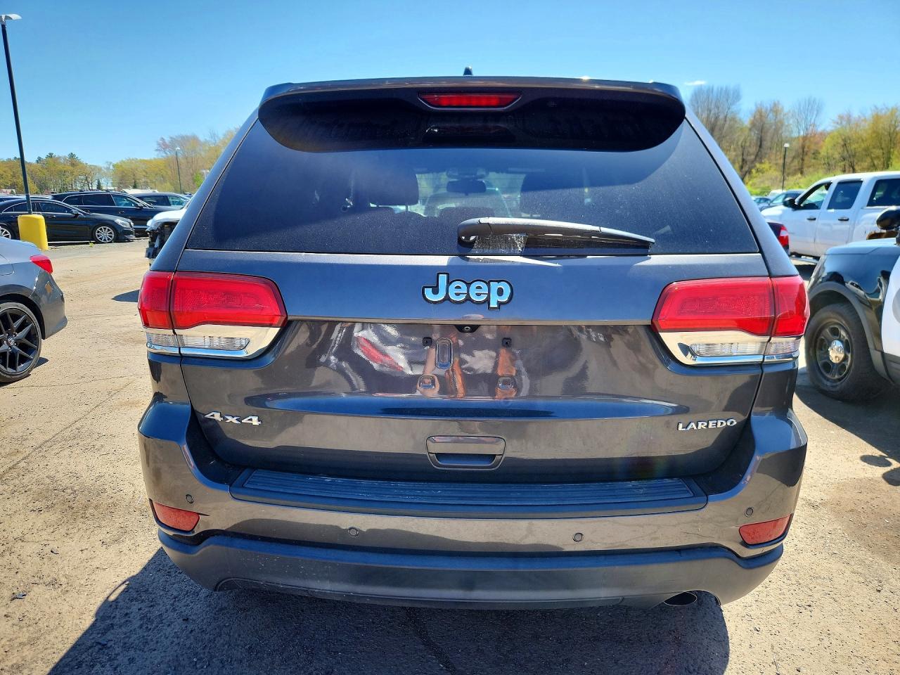 Jeep Cherokee Laredo