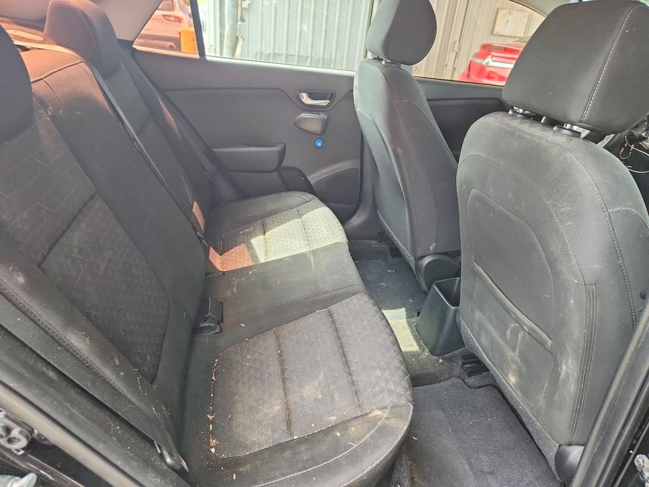 Kia Rio Lx