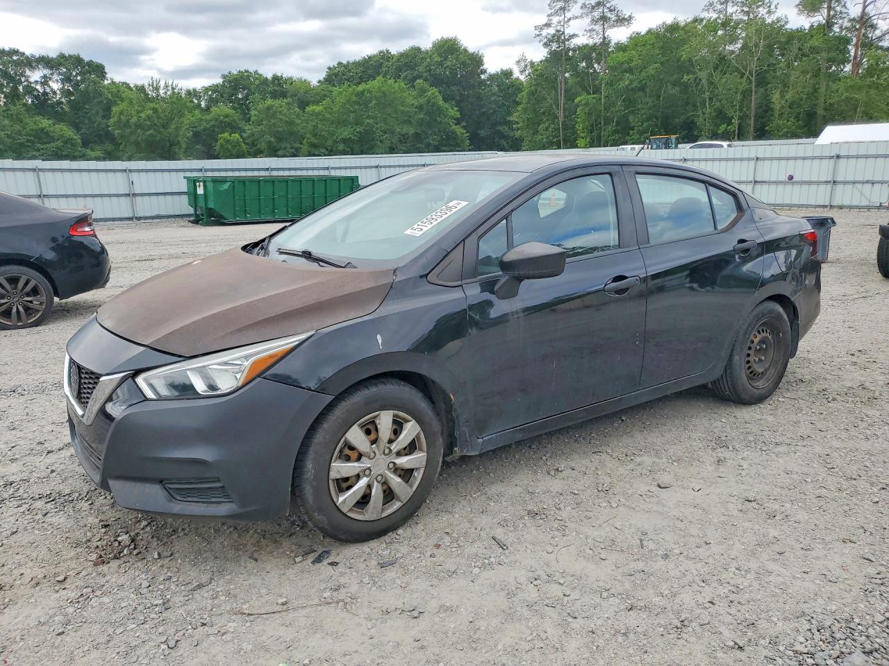 Salvage Nissan Versa Image