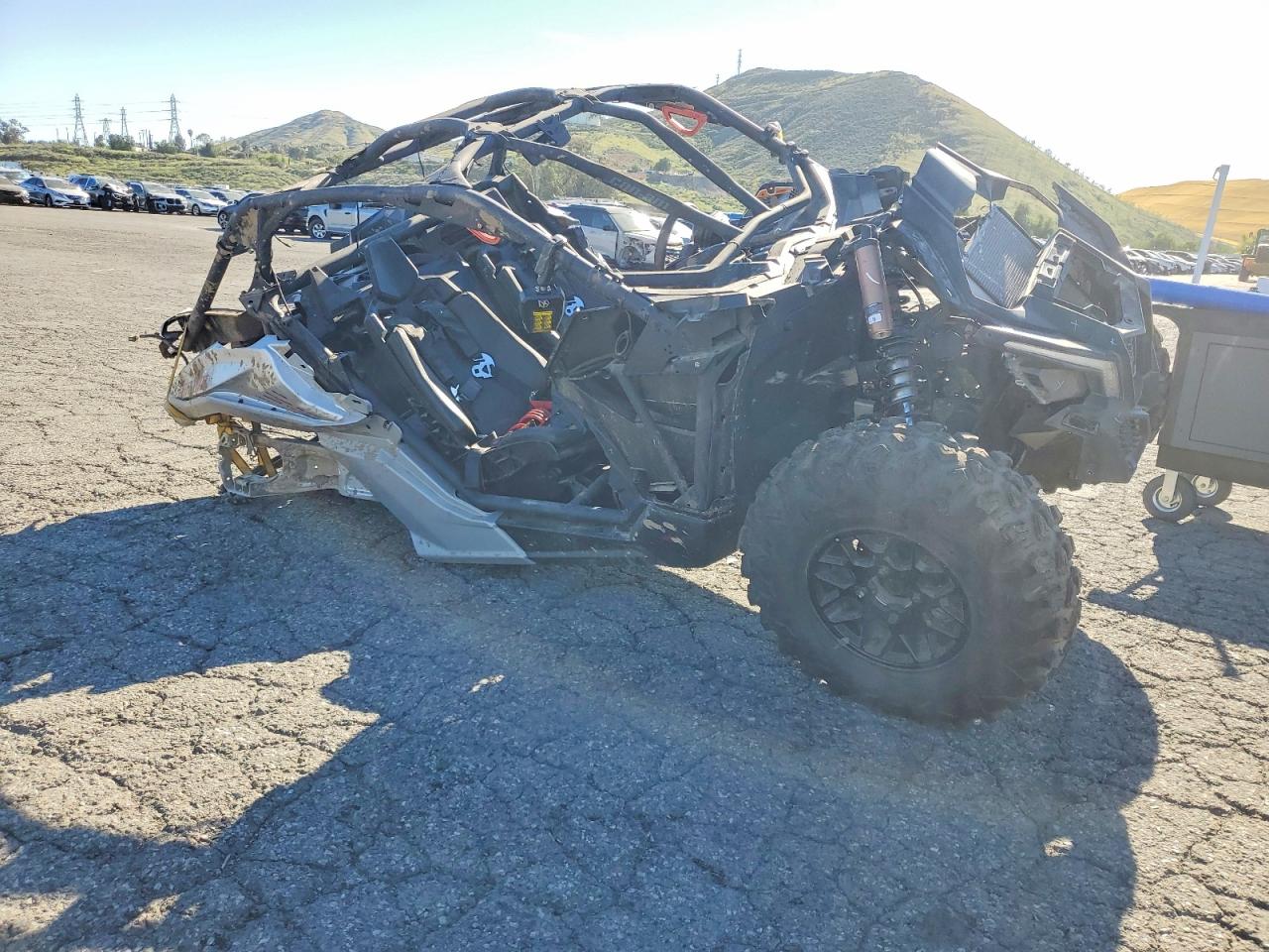 Salvage Can-Am Maverick X3 Image