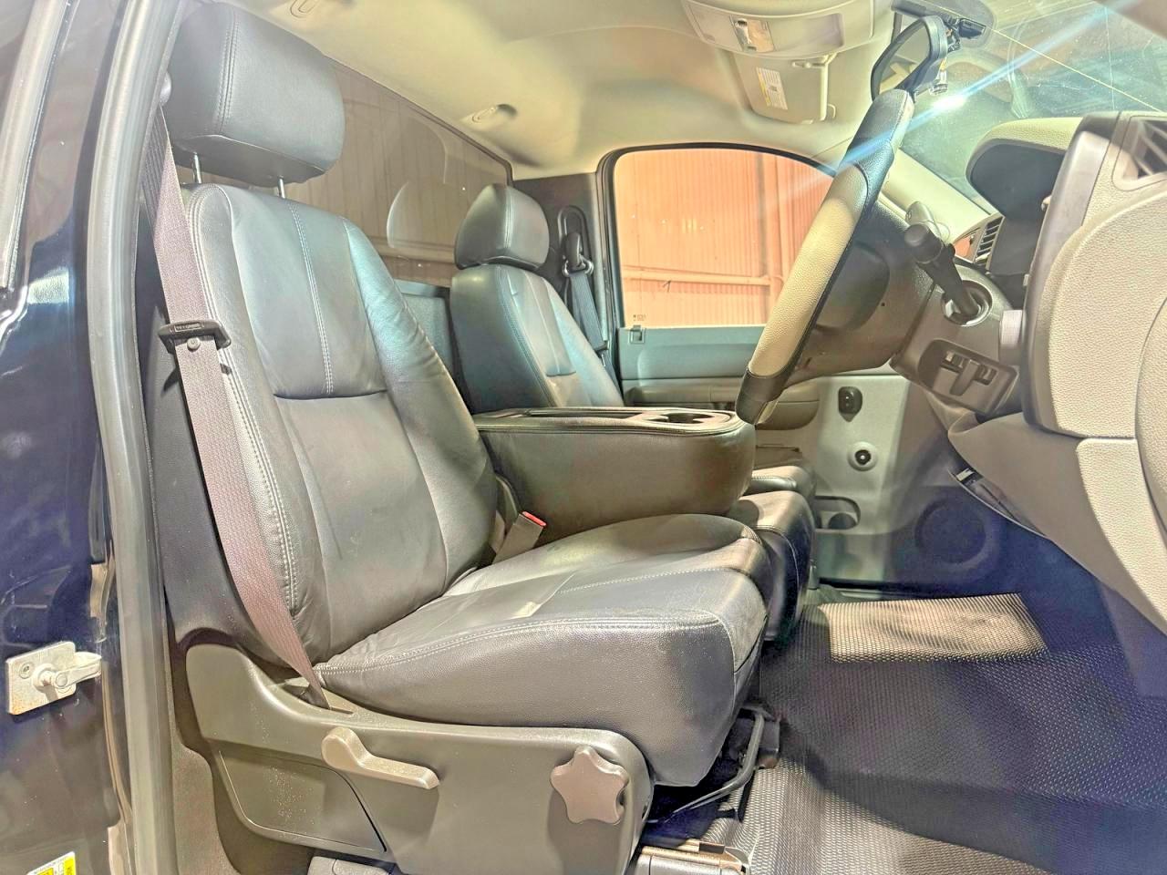 Chevrolet Silverado C1500