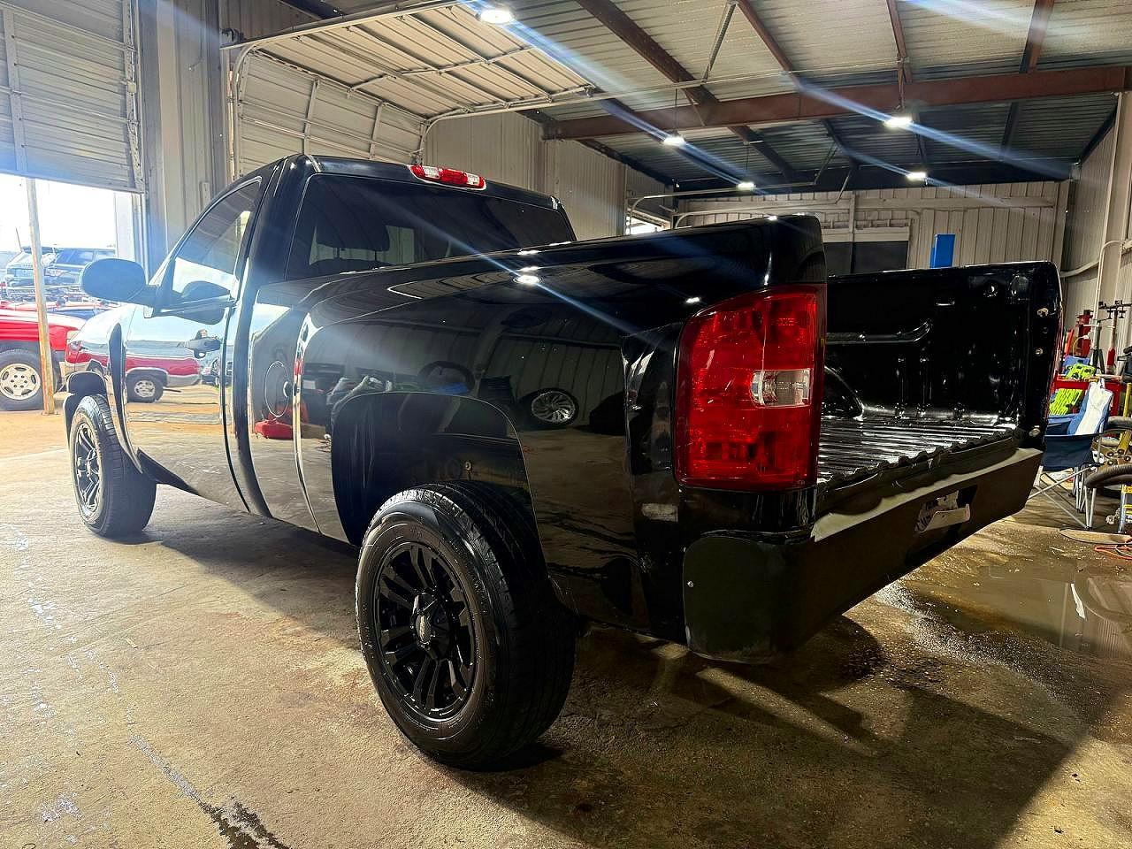 Chevrolet Silverado C1500