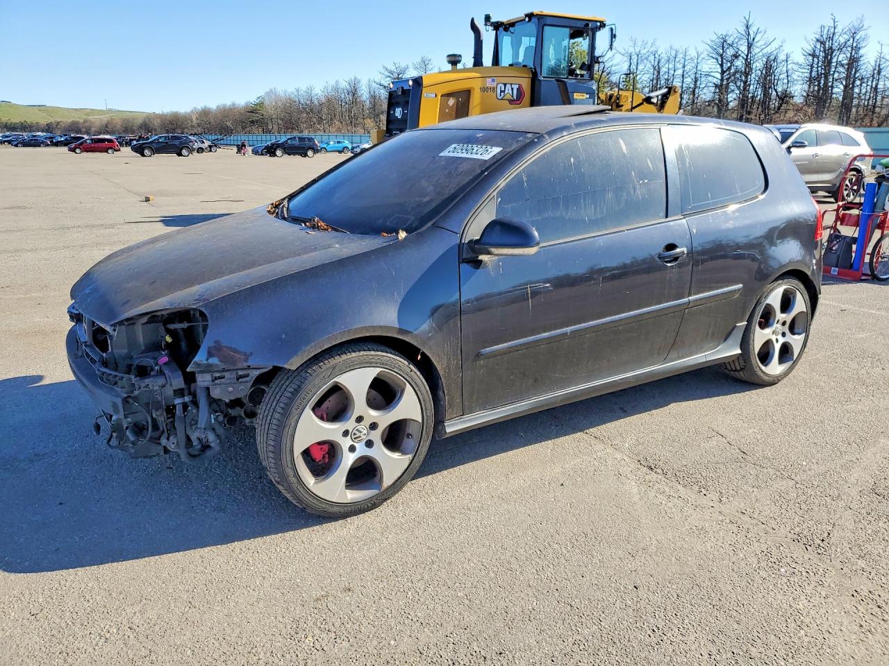 Salvage Volkswagen GTI Image